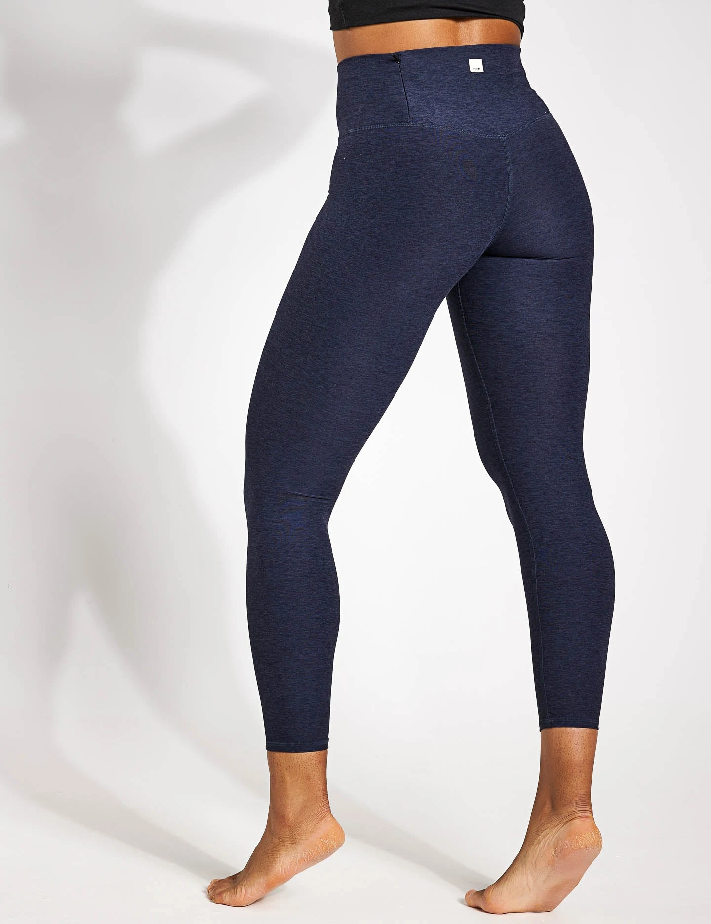 Vuori Clean Elevation Legging - Midnight Heather 4 Vuori Clean Elevation Legging - Midnight Heather - Image 2