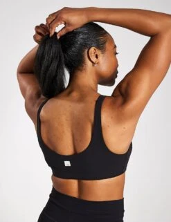Vuori Daily Bra - Black -The Sports Edit VUORI DAILY BRA VW158 BLK BLACK 0016