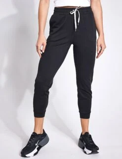 Vuori Performance Jogger - Black Heather 13 Vuori Performance Jogger - Black Heather -The Sports Edit VUORI PERFORMANCE JOGGER VW303 HBK BLACK HEATHER 0002