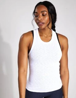 Vuori Sunrise High Neck Tank - White -The Sports Edit VUORI SUNRISE HIGH NECK TANK VW1012 WHT WHITE 0001