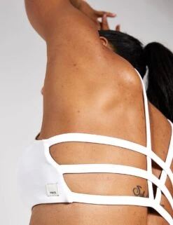 Vuori Yosemite Bra - White -The Sports Edit VUORI YOSEMITE BRA VW104 WHT WHITE 0021