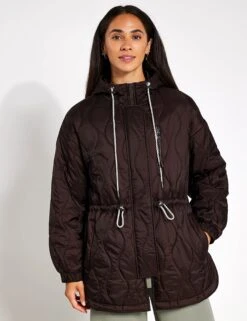 Varley Caitlin Quilt Jacket - Coffee Bean -The Sports Edit Varley Caitlin Quilt Jacket VAR01429 Coffee Bean 0040