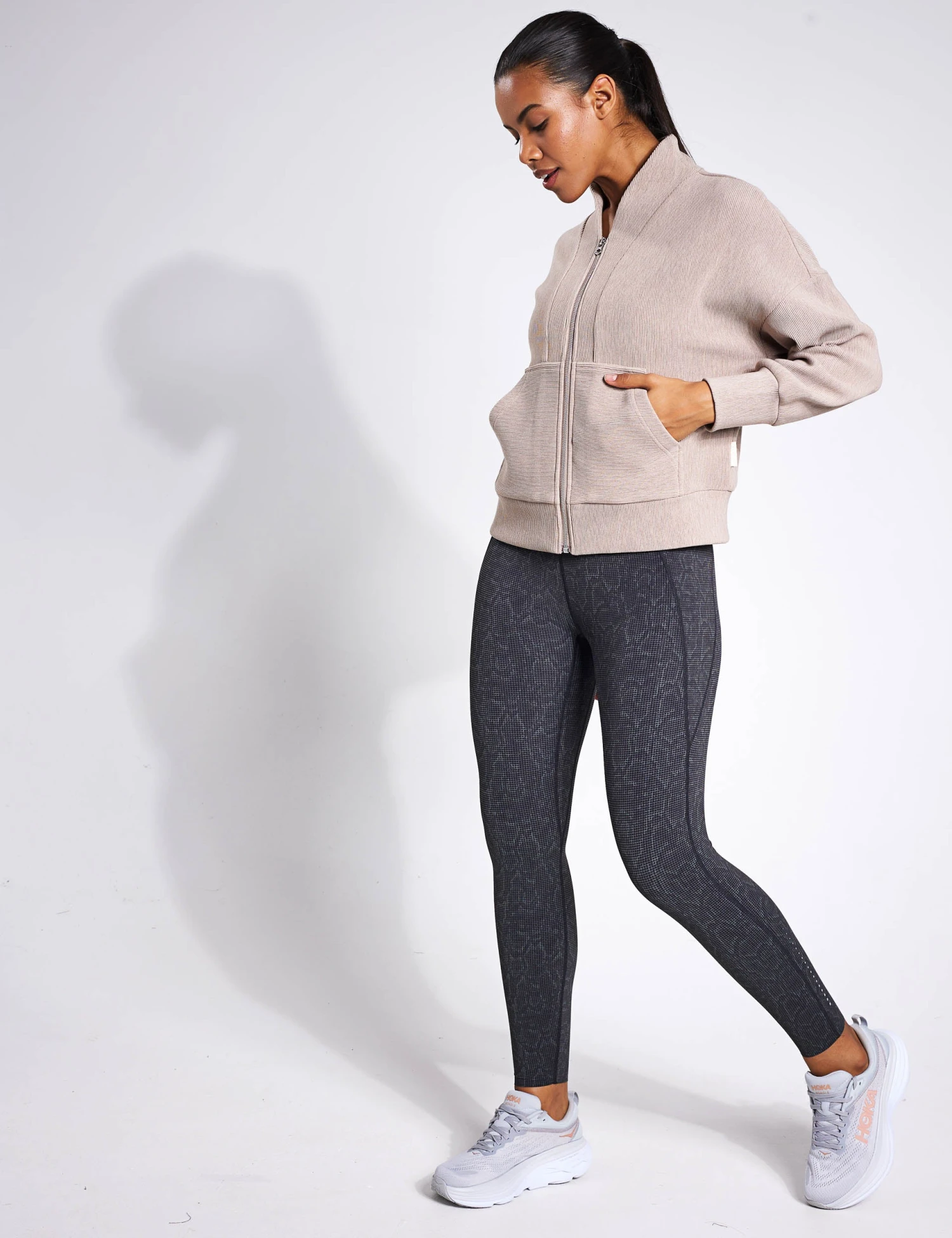 Varley Rosanne Zip Through Sweat - Taupe Marl 5 Varley Rosanne Zip Through Sweat - Taupe Marl - Image 3