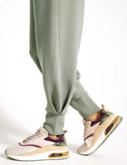 Varley The Relaxed Pant 27.5" - Shadow -The Sports Edit Varley The Relaxed Pant 27 5 VAR01652 Shadow 0004