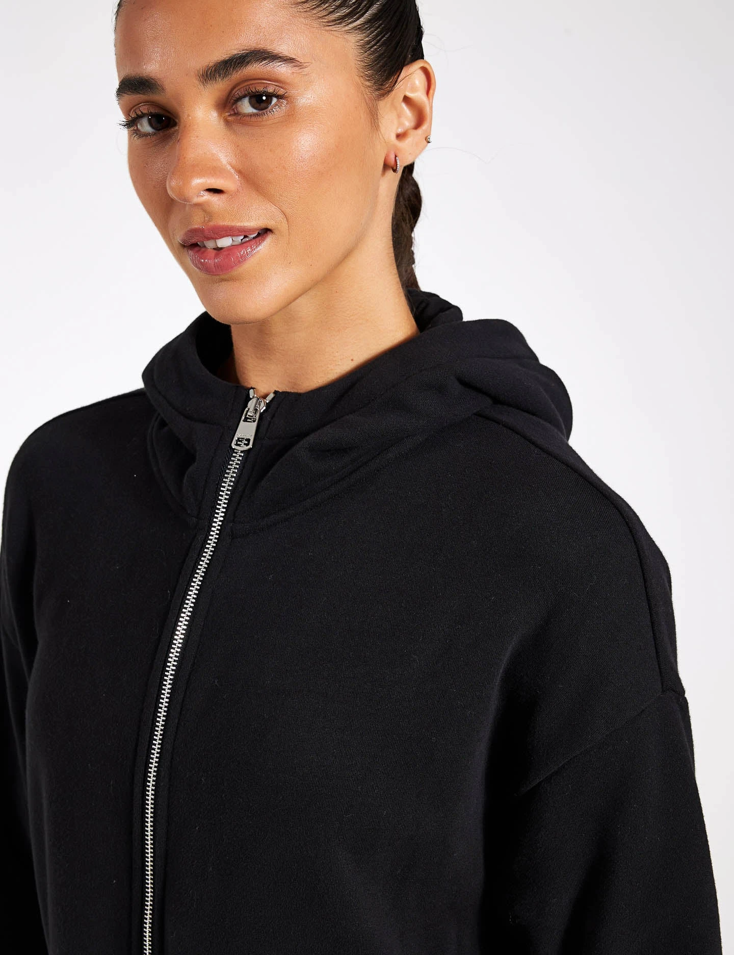 Varley Victoria Hoodie 2.0 - Black 6 Varley Victoria Hoodie 2.0 - Black - Image 4