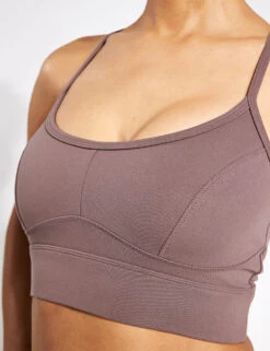 Varley Always Irena Bra - Cocoa Berry -The Sports Edit Varley always irena bra VAR00858 BER cocoa berry 0032