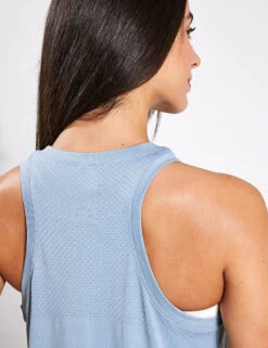 Varley Dacey Longline Tank - Ashley Blue -The Sports Edit Varley dacey longline tank VAR01778 BLU 0023