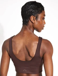 Varley The Freesoft Set - Coffee Bean -The Sports Edit Varley freesoft cori bra coffee bean VAR01856 COFFS 0003 907b23f8 f403 4167 8e83 1eed2f9e118e