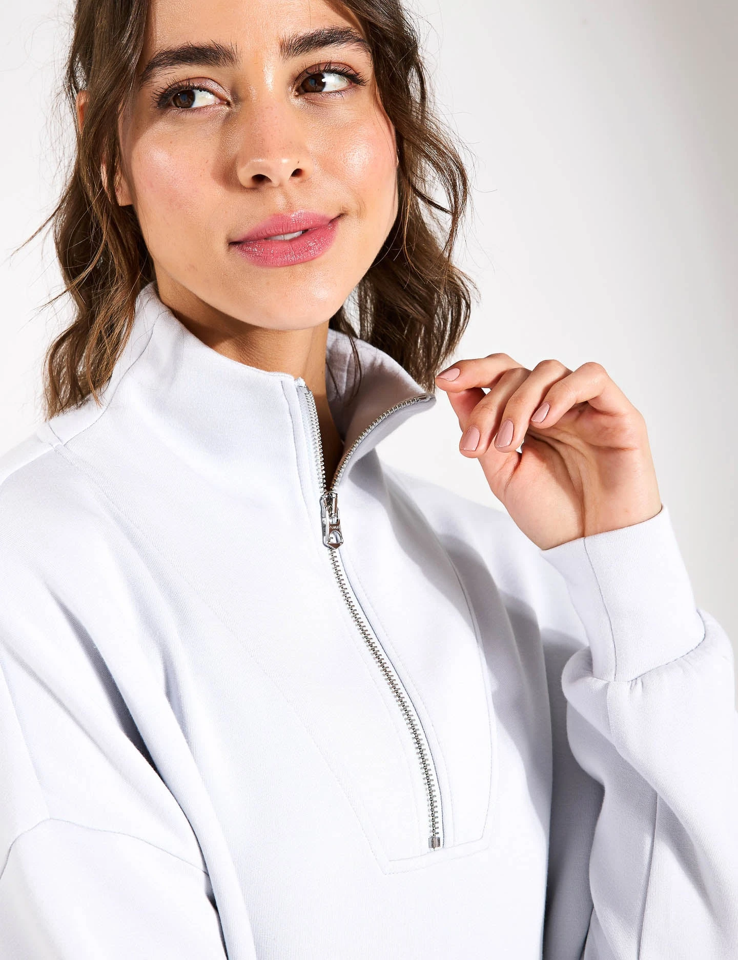 Varley Hawley Half Zip Sweat - Grey Dawn 5 Varley Hawley Half Zip Sweat - Grey Dawn - Image 3