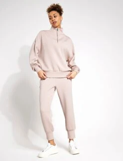 Varley Hawley Half-Zip Sweat - Mushroom 9 Varley Hawley Half-Zip Sweat - Mushroom -The Sports Edit Varley hawley half zip sweat VAR01461 MUSHR mushroom 0015