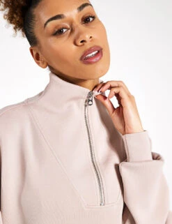 Varley Hawley Half-Zip Sweat - Mushroom 8 Varley Hawley Half-Zip Sweat - Mushroom -The Sports Edit Varley hawley half zip sweat VAR01461 MUSHR mushroom 0023