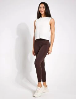 Varley Page Seamless Crop Tank - Snow White -The Sports Edit Varley page seamless crop tank VAR01333 WHI 0011