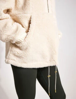 Varley Posey Sherpa Jacket - Sandshell -The Sports Edit Varley posey sherpa jacket VAR01851 SAND sandshell 0019