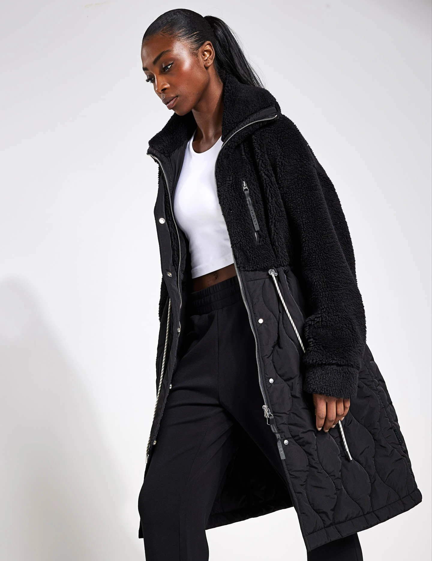 Varley Walsh Quilt Sherpa Coat - Black 3 Varley Walsh Quilt Sherpa Coat - Black