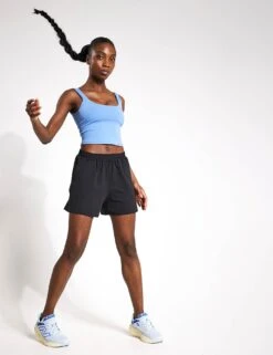 Vuori Boyfriend Short - Black Heather -The Sports Edit Vuori Boyfriend Short VW3007 HBK Black Heather 0016