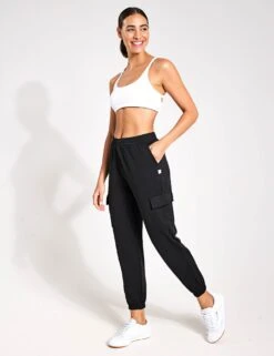 Vuori Boyfriend Cargo Jogger - Black Heather 9 Vuori Boyfriend Cargo Jogger - Black Heather -The Sports Edit Vuori Boyfriend cargo jogger VW4062 HBK BLACK 0015 beb75f4c 575a 45a6 8321 0272609da907