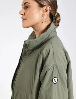Vuori Canyon Insulated Jacket - Fern 10 Vuori Canyon Insulated Jacket - Fern -The Sports Edit Vuori Canyon Insulated Jacket VW532 FRN Fern 0065