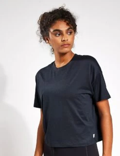 Vuori Energy Tee - Black Heather