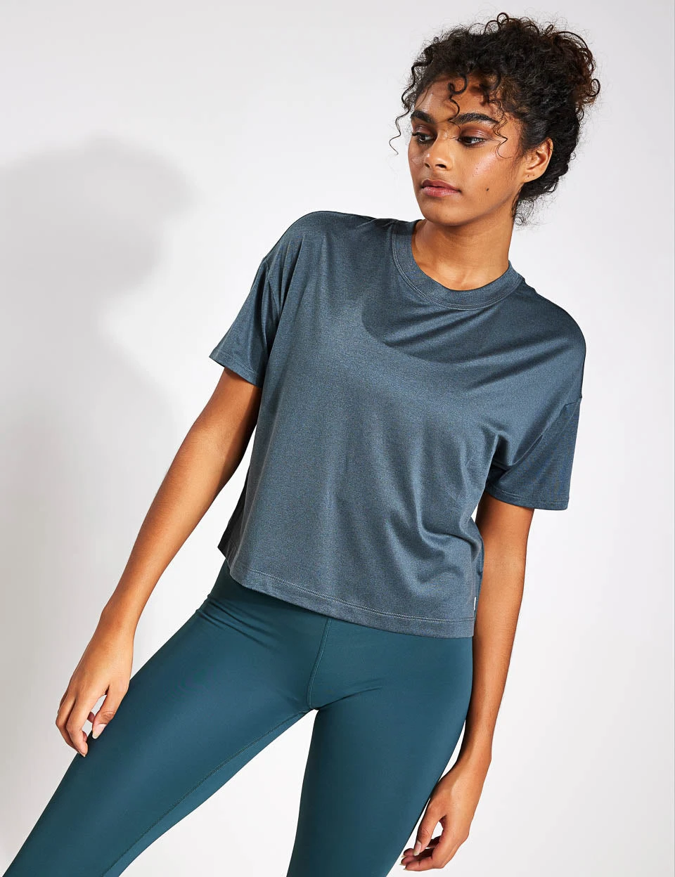 Vuori Energy Tee - Cape Heather 3 Vuori Energy Tee - Cape Heather