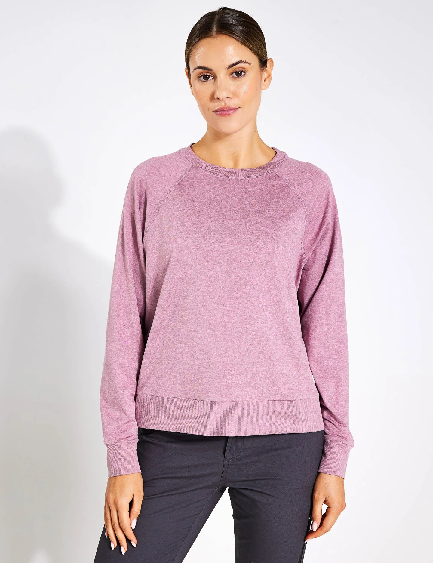 Vuori Long-Sleeve Halo Crew - Orchid Heather 3 Vuori Long-Sleeve Halo Crew - Orchid Heather