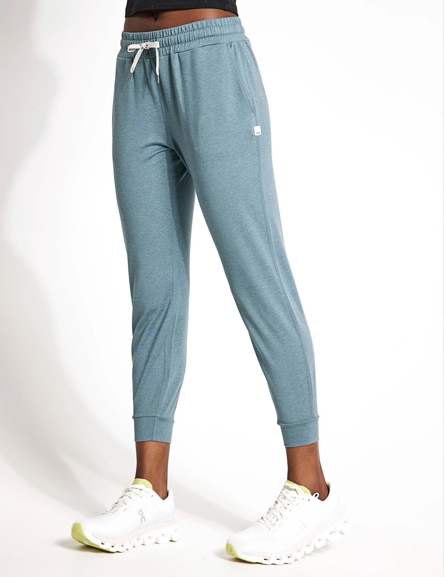 Vuori Performance Jogger - Iron Heather 3 Vuori Performance Jogger - Iron Heather