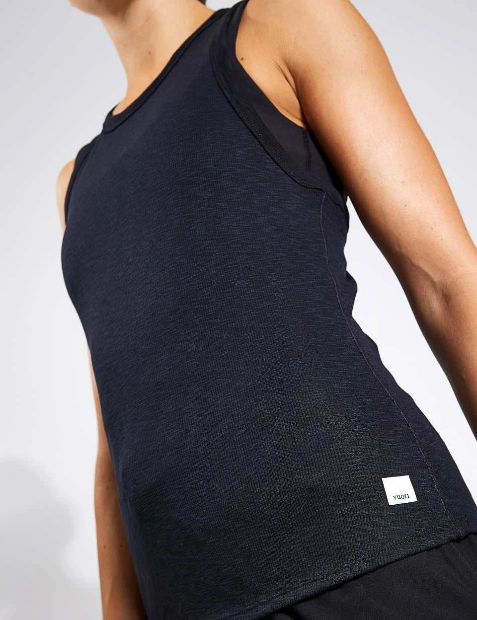 Vuori Sunrise High Neck Tank - Black 5 Vuori Sunrise High Neck Tank - Black - Image 3