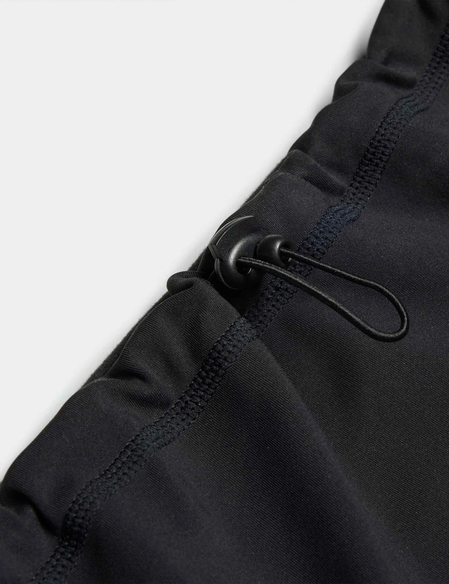 ADIDAS COLD.RDY Running Training Neck Warmer - Black 4 ADIDAS COLD.RDY Running Training Neck Warmer - Black - Image 2