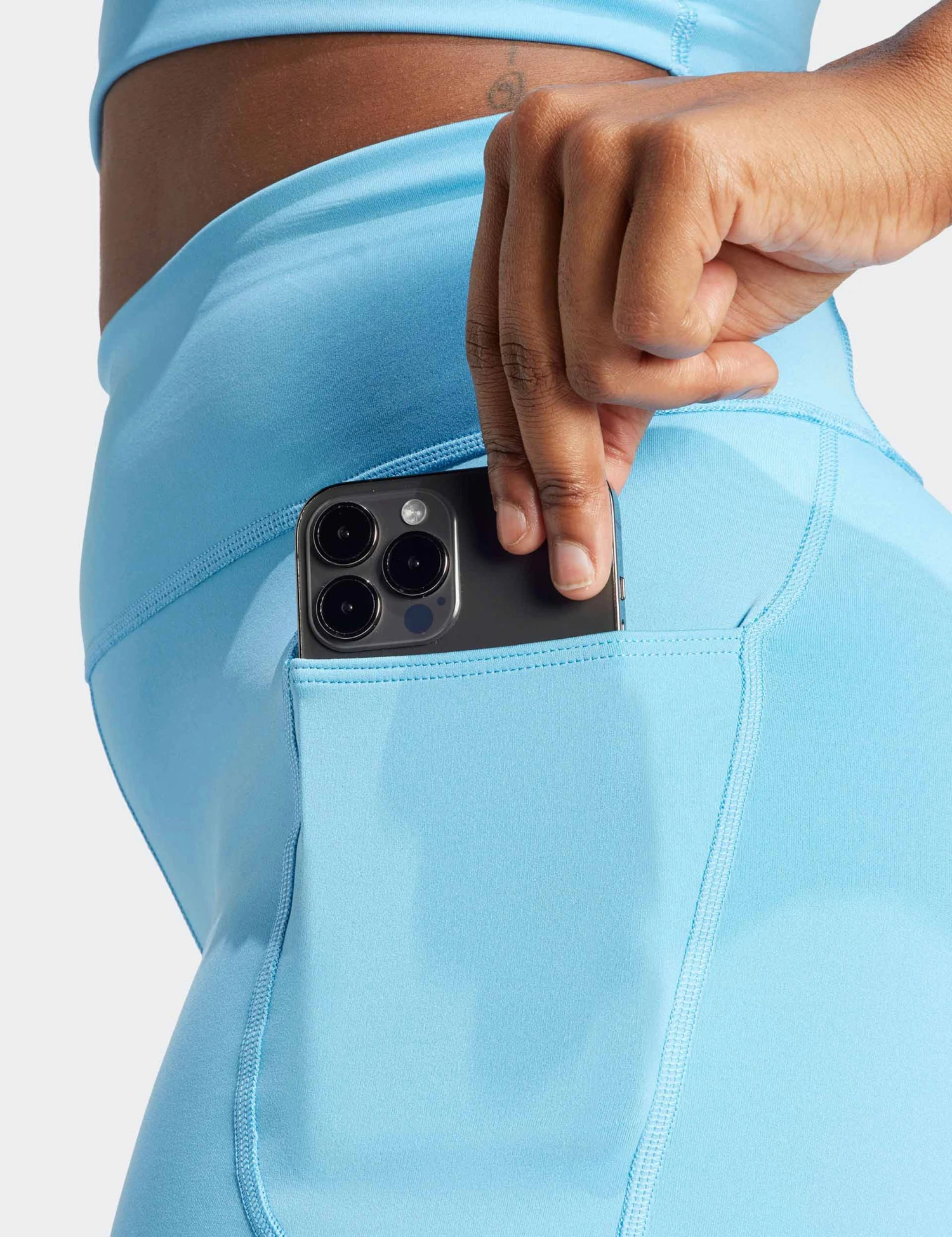 ADIDAS DailyRun 5-Inch Short Leggings - Semi Blue Burst 5 ADIDAS DailyRun 5-Inch Short Leggings - Semi Blue Burst - Image 3