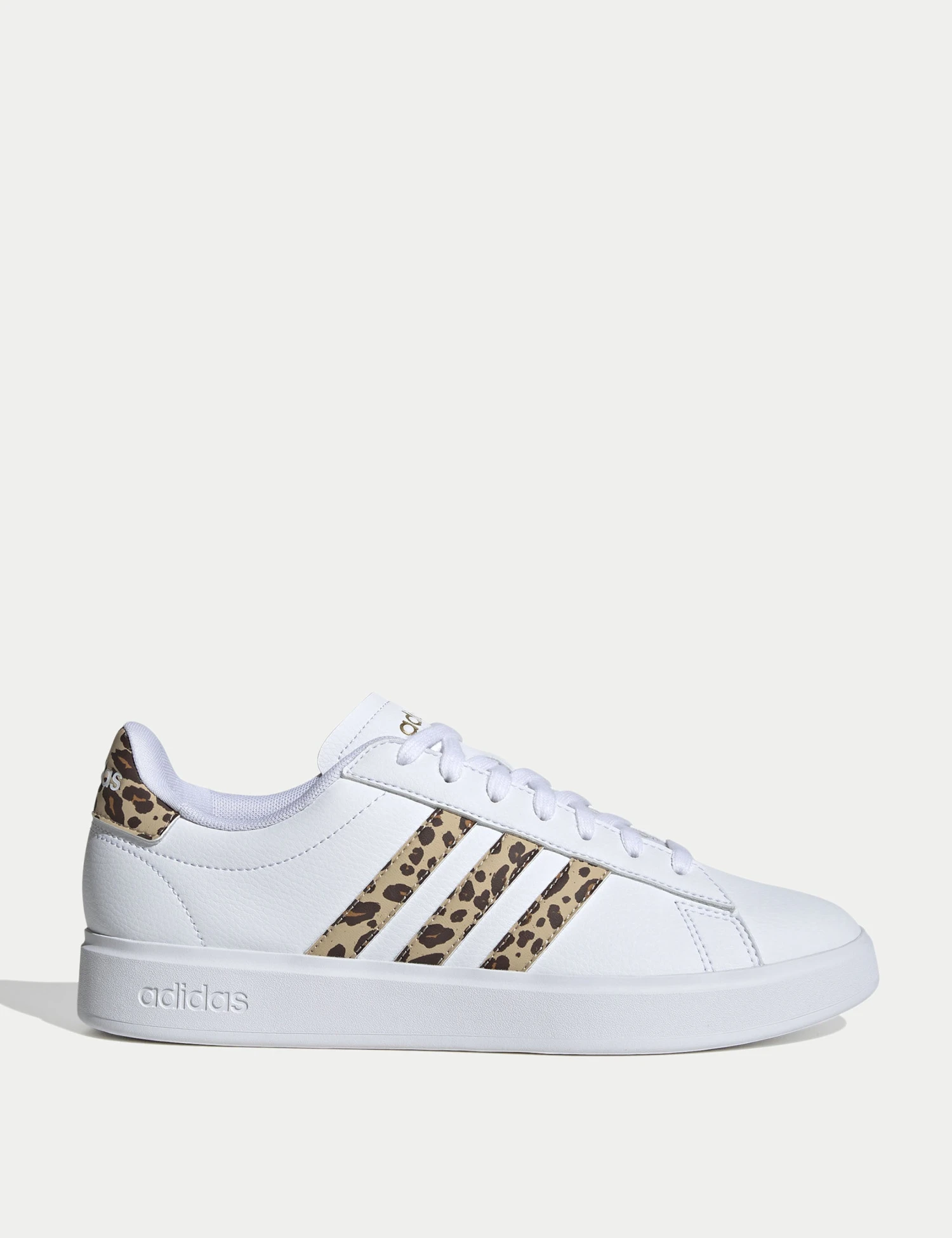 ADIDAS Grand Court 2.0 Shoes - Cloud White/Magic Beige/Matte Gold 3 ADIDAS Grand Court 2.0 Shoes - Cloud White/Magic Beige/Matte Gold