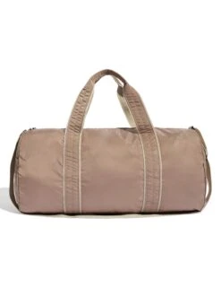 ADIDAS Yoga Duffel Bag - Chalky Brown/Wonder Alumina 8 ADIDAS Yoga Duffel Bag - Chalky Brown/Wonder Alumina -The Sports Edit adidas yoga duffel bag brown alumina jm2743 3