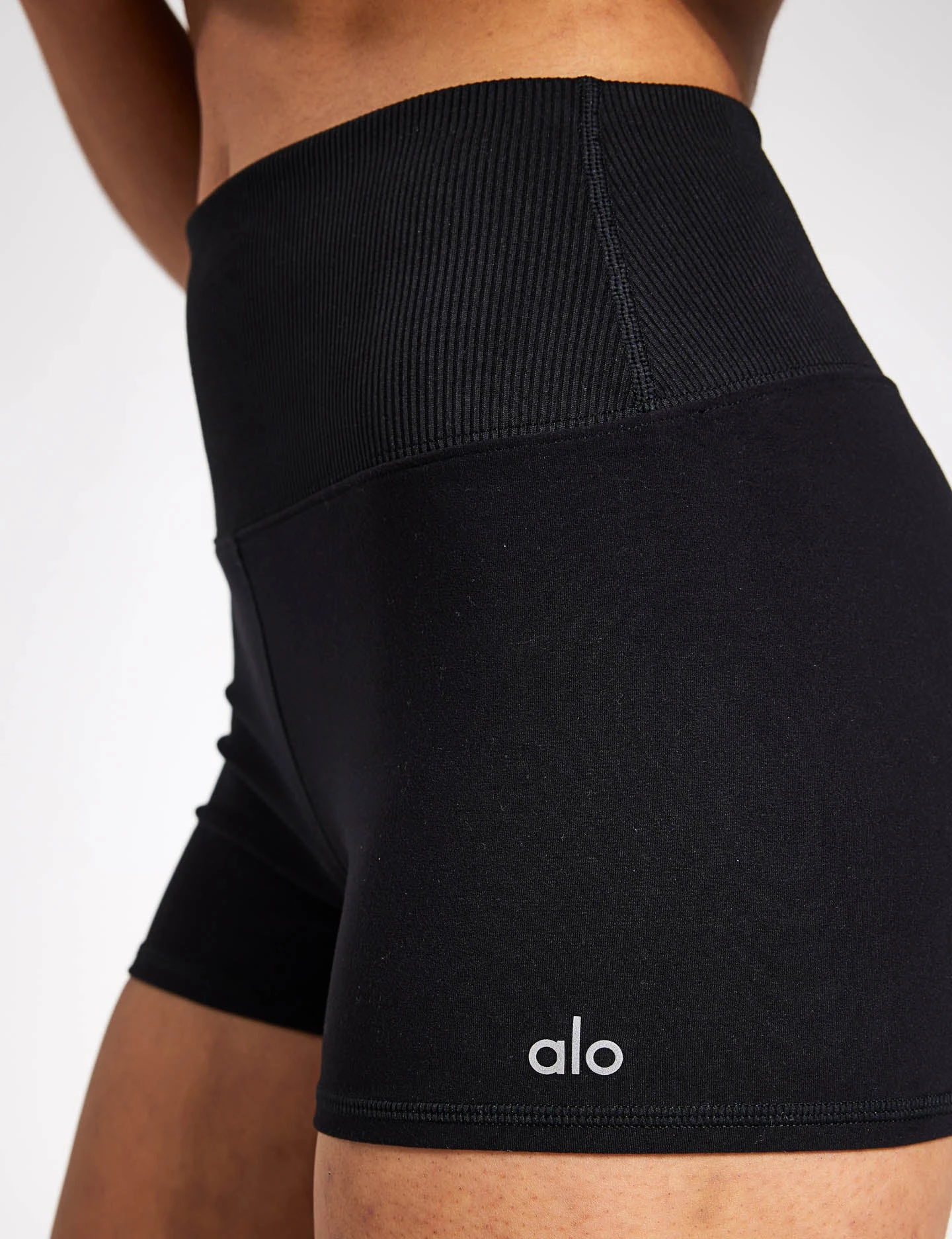 Alosoft Aura Short - Black 5 Alosoft Aura Short - Black - Image 3
