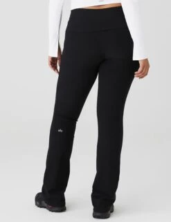 Alosoft Low-Rise Foldover Bootcut Legging - Black -The Sports Edit alo yoga alosoft low rise foldover bootcut legging black W51239R 4