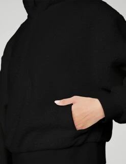 Micro Sherpa Solstice Coverup - Black 11 Micro Sherpa Solstice Coverup - Black -The Sports Edit alo yoga micro sherpa solstice coverup black W3612R 3