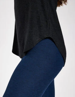 Beyond Yoga Featherweight On The Down Low Tee - Darkest Night -The Sports Edit beyond yoga featherweight on the down low tee darkest night GIP523 0032