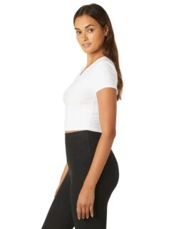 Beyond Yoga Featherweight Perspective Cropped Tee - Cloud White -The Sports Edit beyond yoga featherweight perspective cropped tee cloud white LWSD7842 4