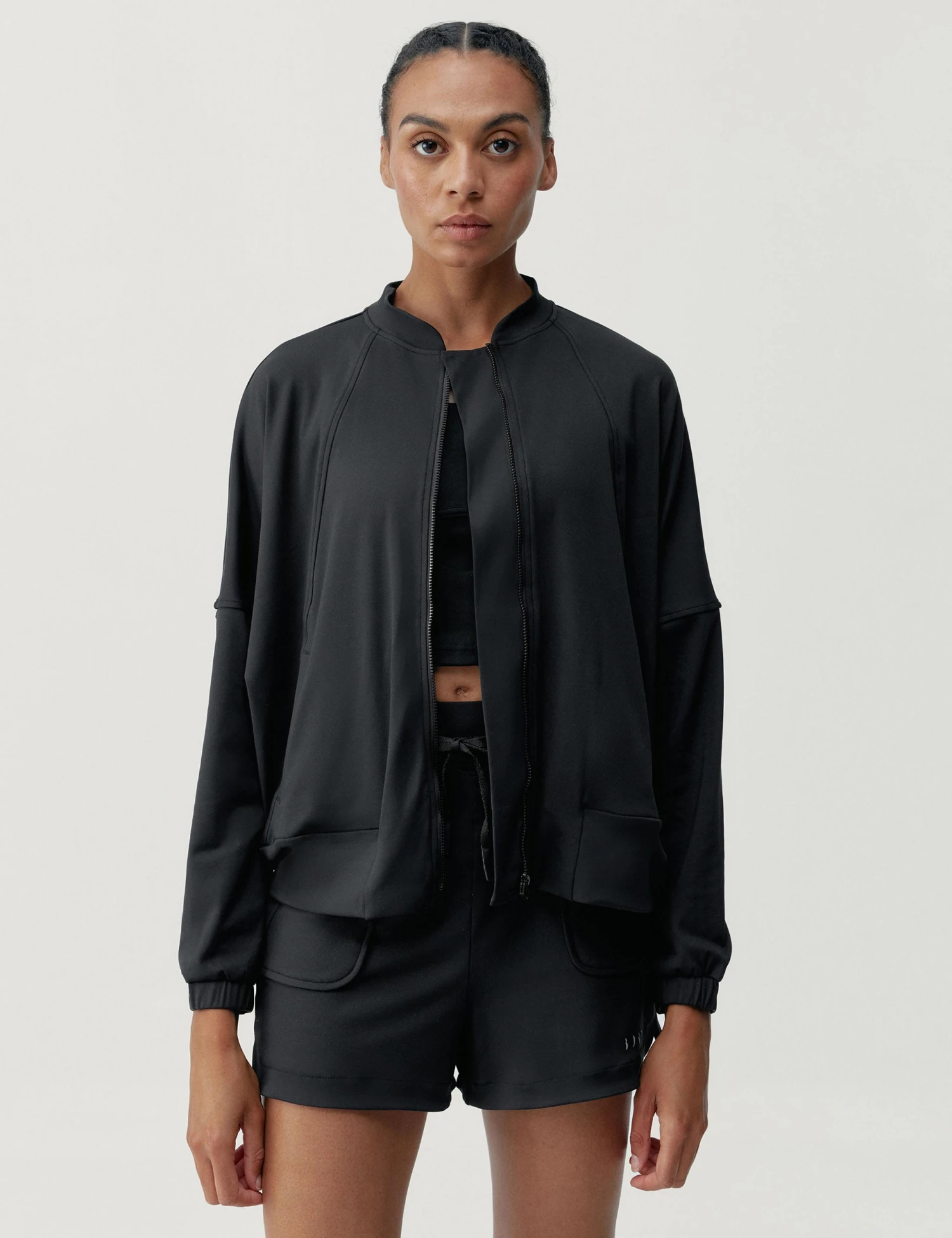 Born Leila Short - Black 5 Born Leila Short - Black - Image 3