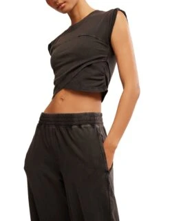 Hot Shot Crossover Set - Black 13 Hot Shot Crossover Set - Black -The Sports Edit free people movement hot shot crossover set black ob1891907 0010 4