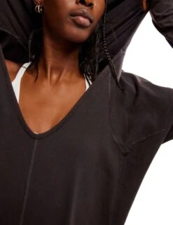 Hot Shot Long-Sleeve Onesie - Black 10 Hot Shot Long-Sleeve Onesie - Black -The Sports Edit free people movement hot shot long sleeve onesie black ob1396643 0010 4