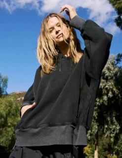 Sprint To The Finish Hoodie - Black -The Sports Edit free people movement sprint to the finish hoodie black ob1653597 0010 8
