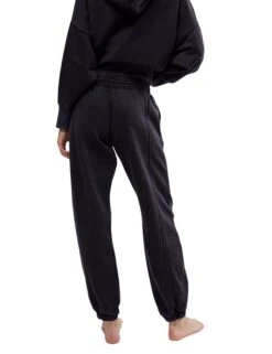 Sprint To The Finish Pants - Black 12 Sprint To The Finish Pants - Black -The Sports Edit free people movement sprint to the finish pants black ob1653600 0010 3