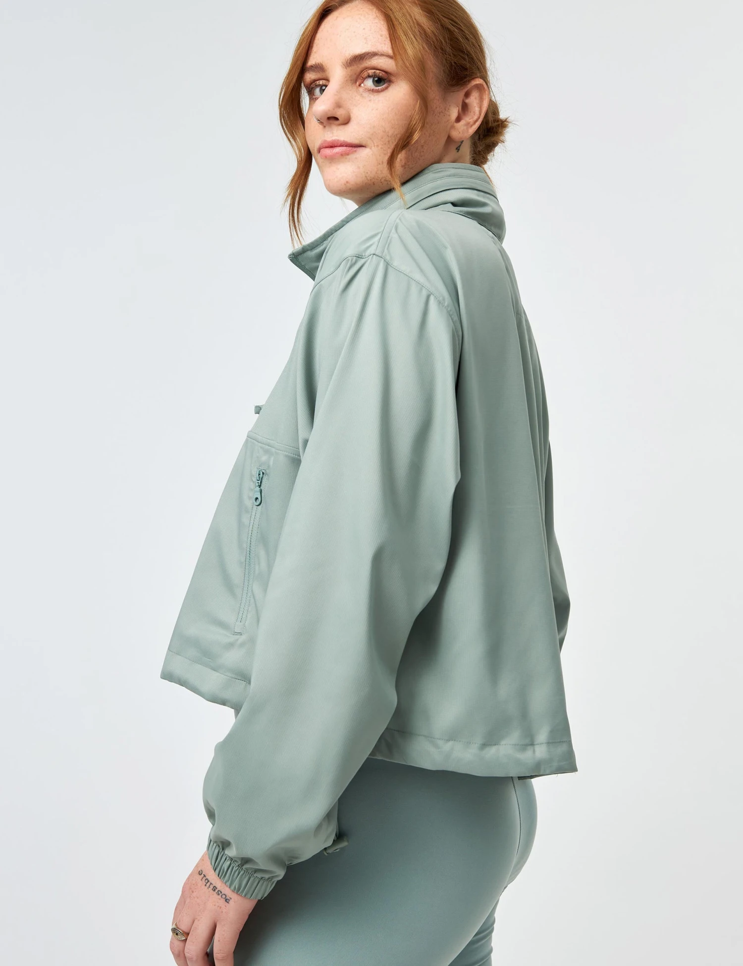 Hummingbird Half Zip Windbreaker - Chinoiserie 8 Hummingbird Half Zip Windbreaker - Chinoiserie - Image 6