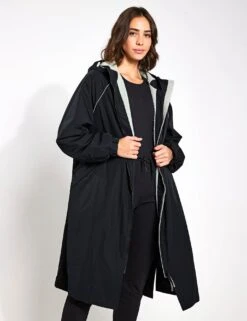 Stormwear Borg Lined Changing Robe - Black -The Sports Edit goodmove stormwear borg lined changing robe black 5973 5