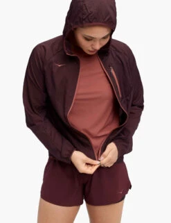 Hoka Skyflow Jacket - Black Cherry -The Sports Edit hoka skyflow jacket black cherry 1141671 bkc 4