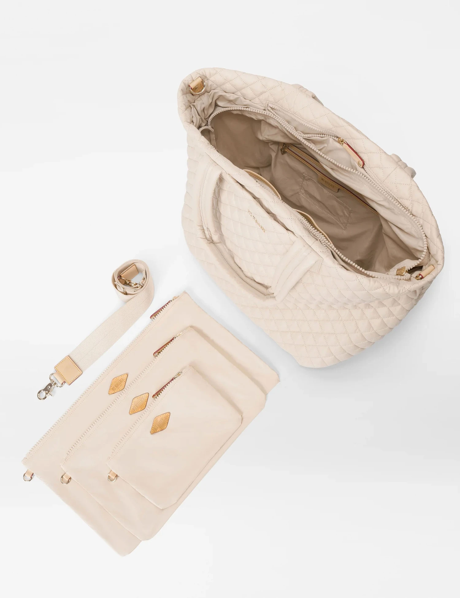 Large Metro Tote Deluxe - Mushroom 5 Large Metro Tote Deluxe - Mushroom - Image 3