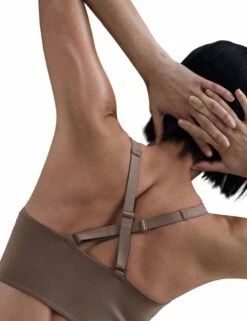 Nike Alate Medium Support Longline Sports Bra - Mink Brown/White -The Sports Edit nike alate medium support longline bra brown white fq7383 214 4