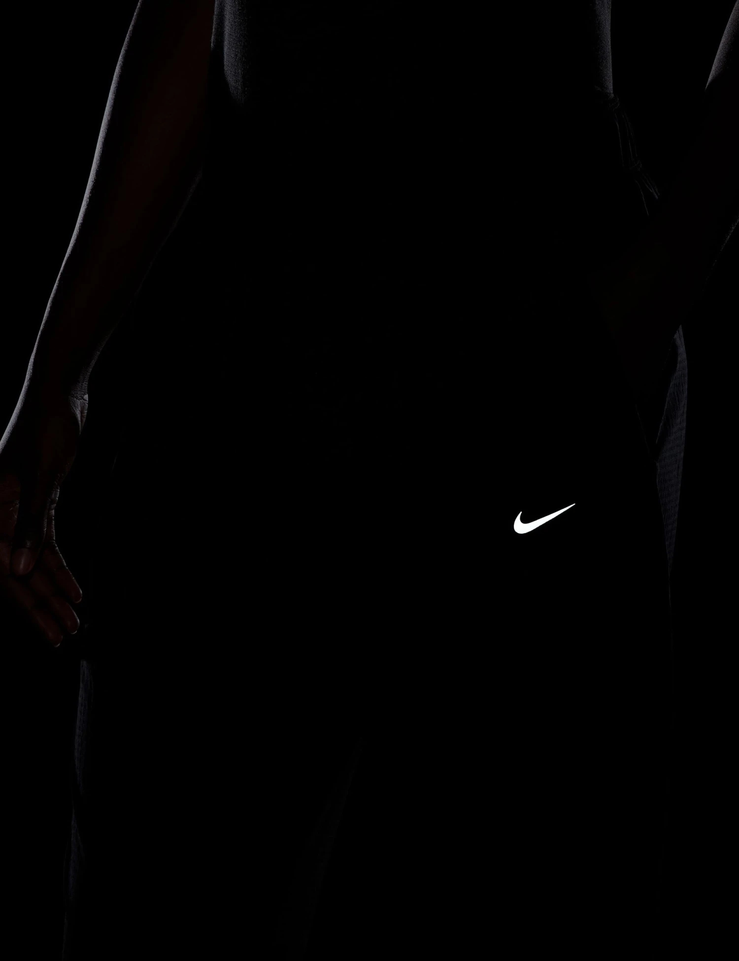 Nike Dri-FIT Fast 7/8 Running Pants - Black/White 8 Nike Dri-FIT Fast 7/8 Running Pants - Black/White - Image 6