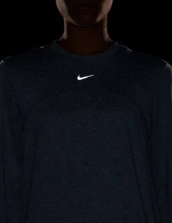 Nike Dri-FIT Swift Element UV Crew Neck Top - Light Armory Blue/Reflective Silver -The Sports Edit nike dri fit swift element uv crew neck top blue silver fb4297 440 7