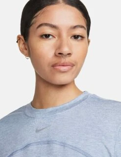 Nike Dri-FIT Swift Element UV Crew Neck Top - Light Armory Blue/Reflective Silver -The Sports Edit nike dri fit swift element uv crew neck top blue silver fb4297 440 8