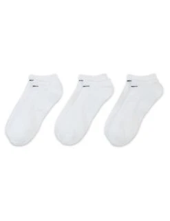 Nike Everyday Cushioned Socks (3 Pairs) - White/Black -The Sports Edit nike everyday cushioned socks white black SX7673 100 3