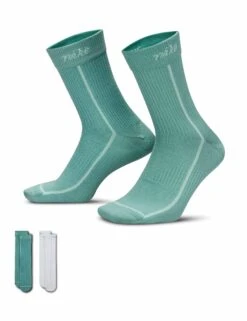 Nike Everyday Plus Lightweight Crew Socks (2-Pair) - White/Green -The Sports Edit nike everyday plus lightweight crew socks 2 pair white green hq7762 904 4
